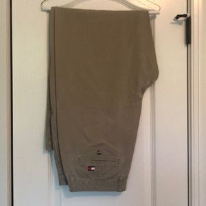 Tommy Hilfiger Pants - Mens Tommy Hilfiger pleated front khakis Tommy Hilfiger Pants - Mens Tommy Hilfiger pleated front khakis